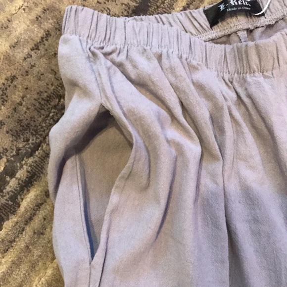 NWT Cropped pants - Picture 4 of 7